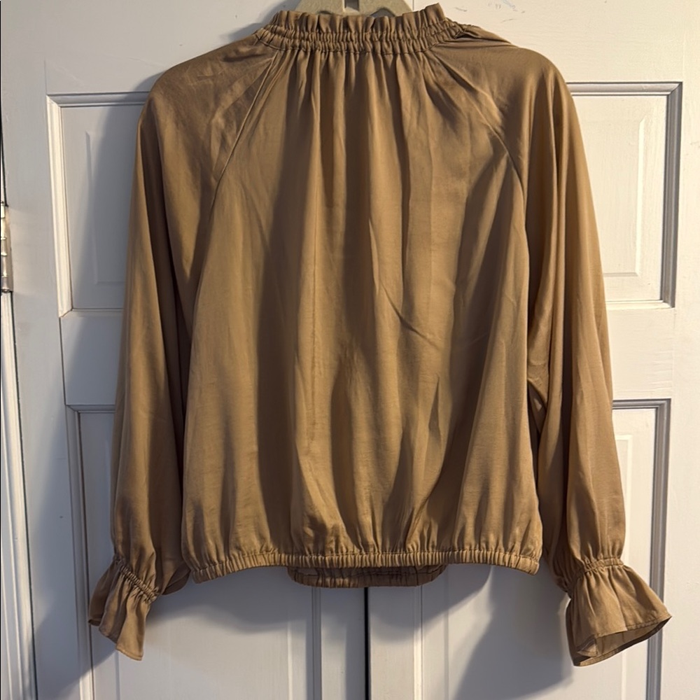 Banana Republic Factory S Elegant Tan Women's Top - Picture 4 of 5